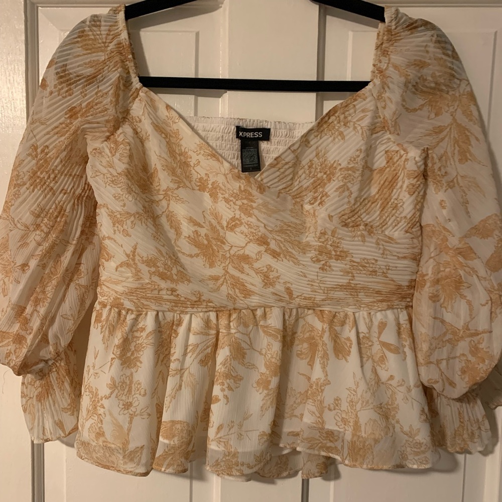 Express Floral Peplum Top